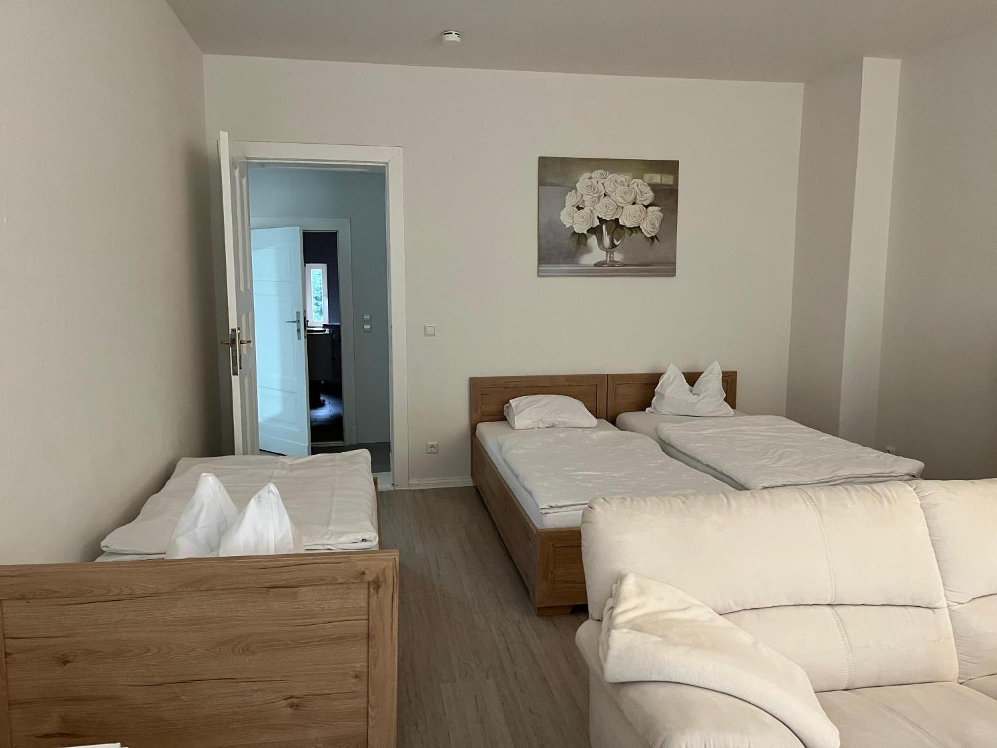Casa vacanze Atze4 Monteurzimmer Fuer 6 Personen Berlino